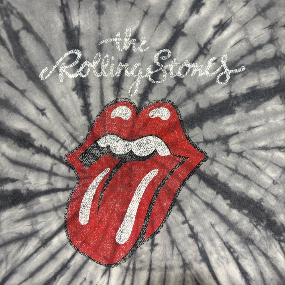 The Rolling Stones Men's M Gray Tie-Dye Logo with Red Tongue - Picture 2 of 6